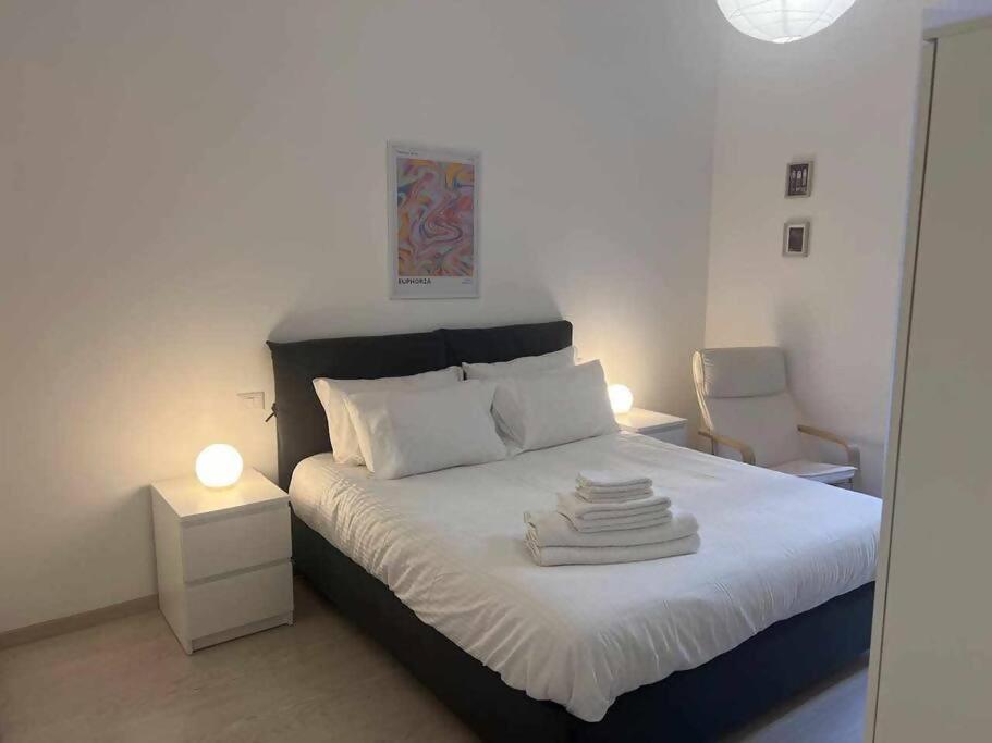 Modern Apartment In Monteverde روما المظهر الخارجي الصورة